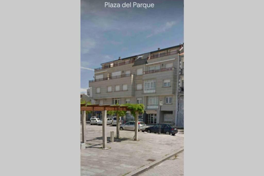 Apartamento Plaza Del Parque Villanueva De Arosa Extérieur photo