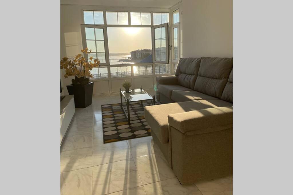 Apartamento Plaza Del Parque Villanueva De Arosa Extérieur photo